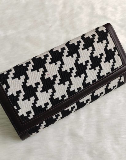 Monochrome Women Wallets with Card Holder